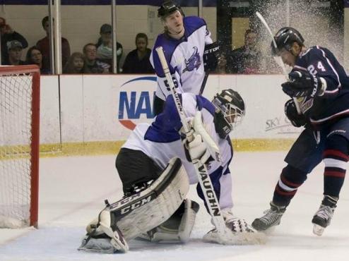 Brahmas Suffer Tough 3 – 2 Loss In Topeka