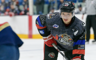 Brahmas Acquire Forward Eric Huss